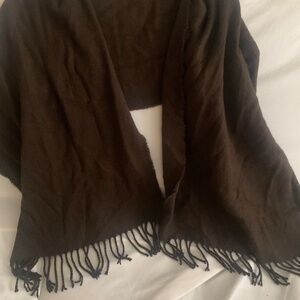 HM dark brown winter scarf like new